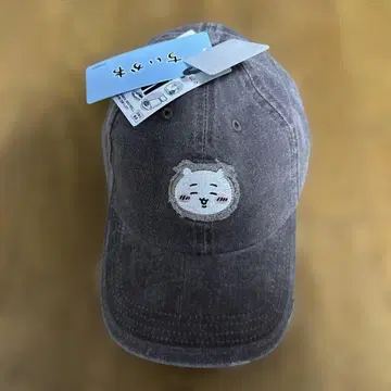 자수 얼굴 포함 그레이 캡