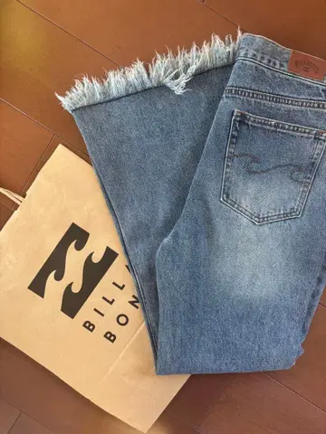 BILLABONG 플레어 데님