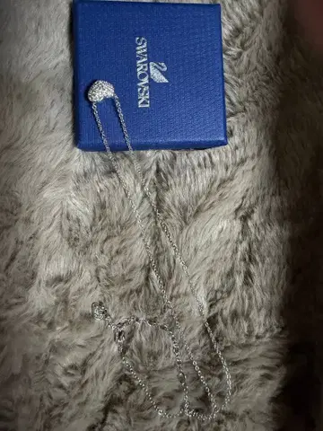 Swarovski 하트형 크리스탈 목걸이