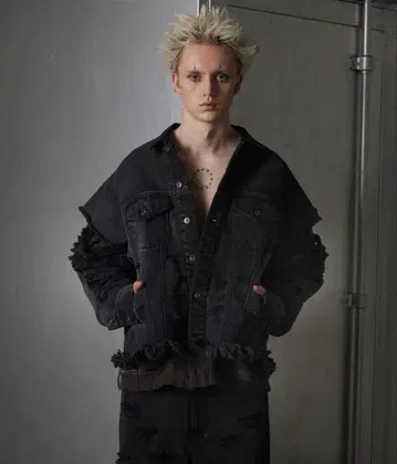 GRANCY 맨투맨 도킹 디자인 데님 자켓