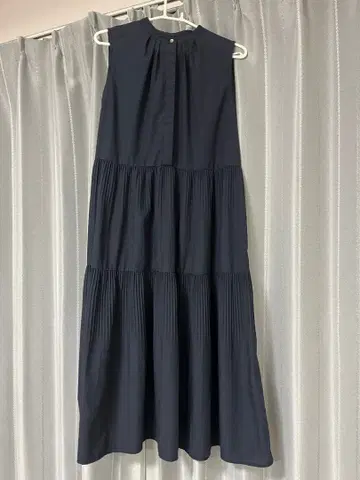 네이비 슬리브리스 롱 원피스