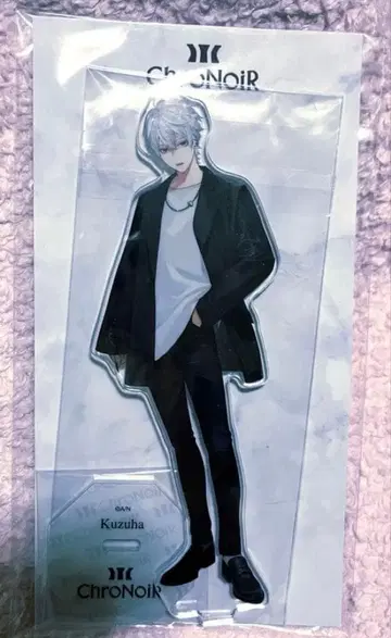 아크릴 스탠드 아티스트 비주얼 쿠츠하