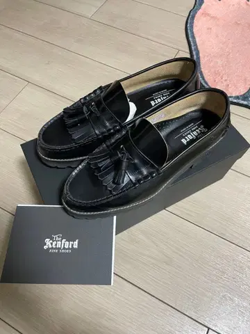 켄트포드 K006 태슬 로퍼 블랙