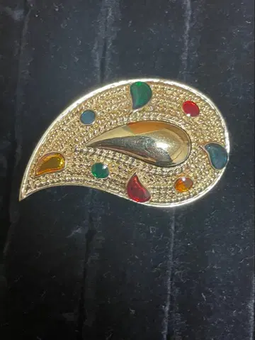 새상품급 에이본 AVON 골드 컬러 스톤 브로치