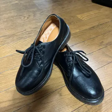 블랙 가죽 레이스업 슈즈 24cm