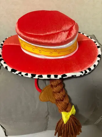 디즈니 제시 모자