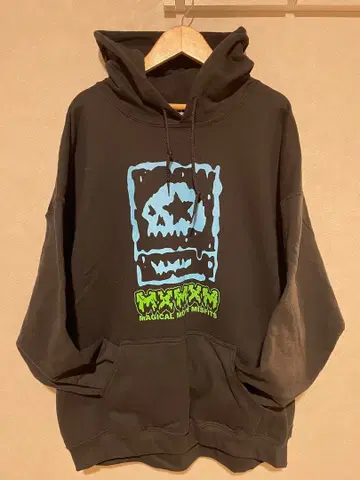 매지컬 모쉬 미스핏츠 후드티 사이즈 XL