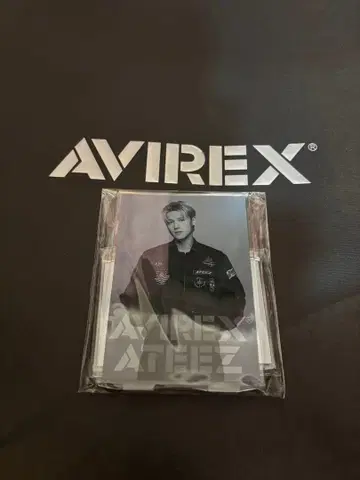 ATEEZ x AVIREX 구매 혜택 아크릴 스탠드 우영 WOOYOUNG