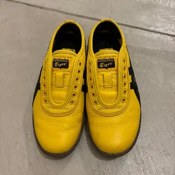 오니츠카타이거 스니커즈