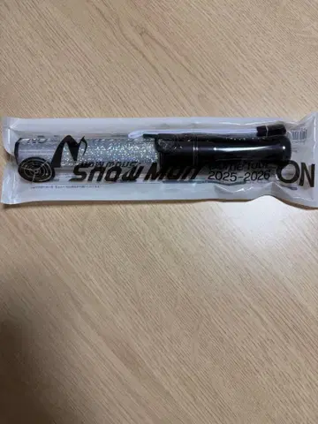 SnowMan Dome Tour 2025-2026 on 응원봉