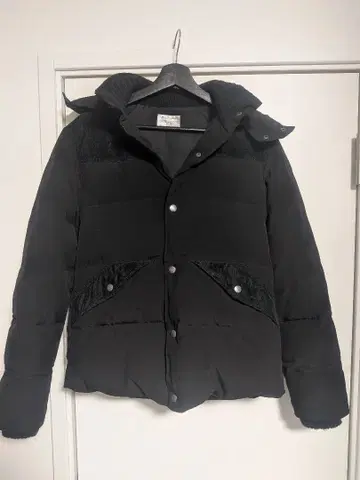 UNIVERSAL STYLE 다운 자켓