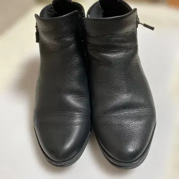 fitfit 블랙 가죽 지퍼 부츠