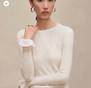 롱 슬리브 프라이트 니트 (팔로와 리믹스) 모티브