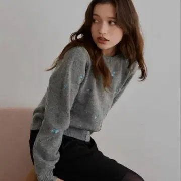 티티베이트 알파카 터치 플라워 자수 가디건