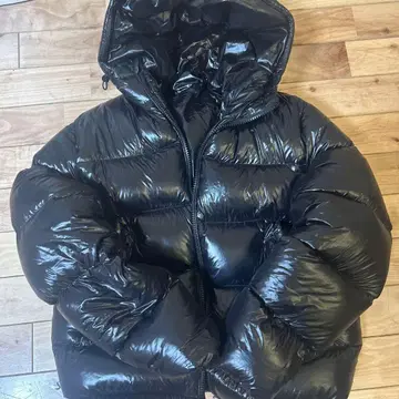 선착순 ZARA 다운 자켓 블랙 ( M