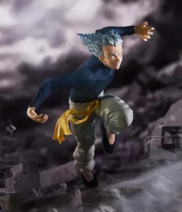 원펀맨 ONE PUNCH MAN 가로우 피규어 반다이