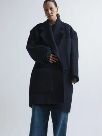 RAEY 오버 사이즈 코트