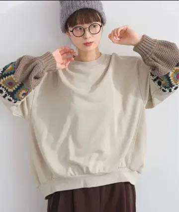 iriey 크로셰 모티브 소매 니트 절개 긴팔 맨투맨