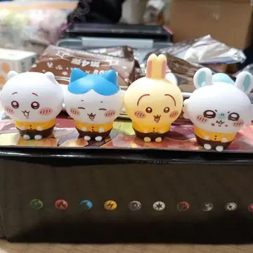 소프트 비닐 인형 치이카와 코코스 콜라보 하치와레 토끼 모몽가