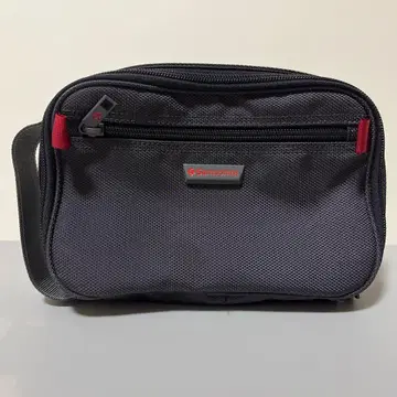 Samsonite 블랙 클러치백