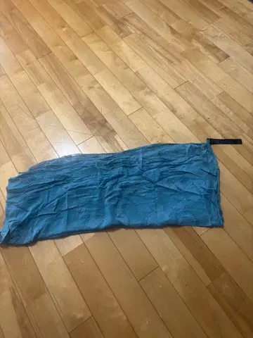 엠포리오 아르마니 스카이블루 스톨