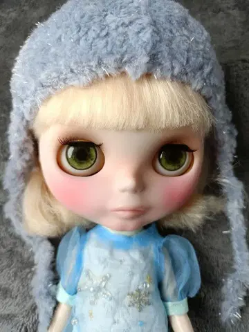 커스텀 브라이스 굿디 걸 고고 작가님