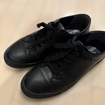 빔즈 인조 가죽 드레스 스니커즈