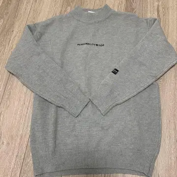 그레이 크루넥 니트