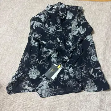 여성용 셔츠 블라우스 LL 브랜드 미사용 새상품 일본제