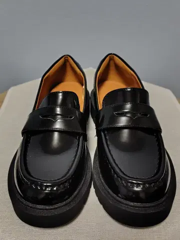 유니클로 C 네이비 필터치 로퍼 23.5cm