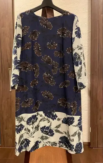 Coomb 꽃무늬 오부 소매 튜닉 새상품급