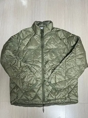 Roa hiking light down jacket 사이즈 M