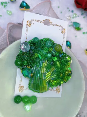 자수 비즈 브로치 8 브로콜리