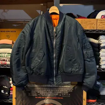 80s 빈티지 USA ALPHA INDUSTRIES MA-1 XL