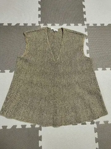 새상품급 에포카 EPOCA 티셔츠 베스트