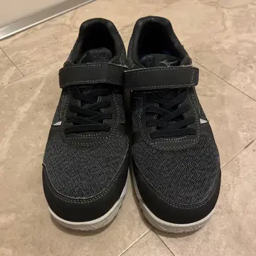 미즈노 안전화 23cm