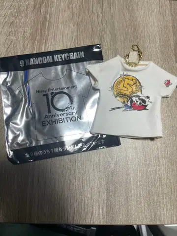 Nissy Entertainment 10주년 기념 키링