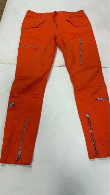 랄프 로렌 바이커 팬츠 사이즈 6