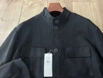 미사용품 컴시즘 멘 이탈리안 컬러 자켓 X 블랙 M 사이즈