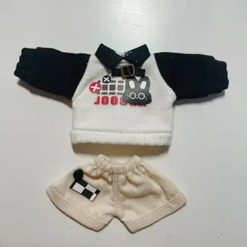 오비츠 11 의류 세트