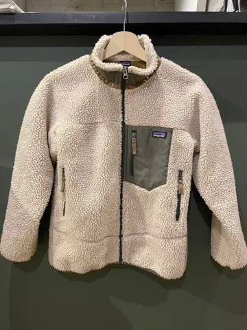 patagonia 플리스 자켓 레트로x 크림 카키