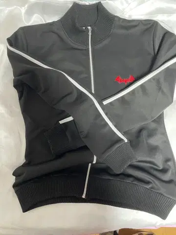 니지산지 쿠츠하 저지