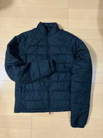 Everlane 다운 자켓 블랙 XXS