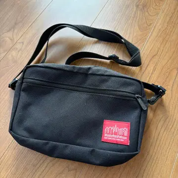 Manhattan Portage 블랙 숄더백