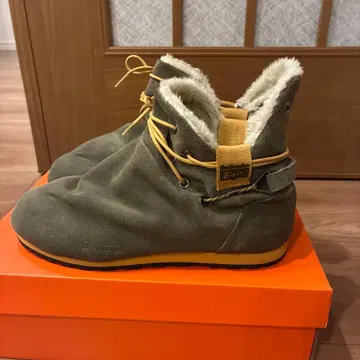 오니츠카타이거 부츠