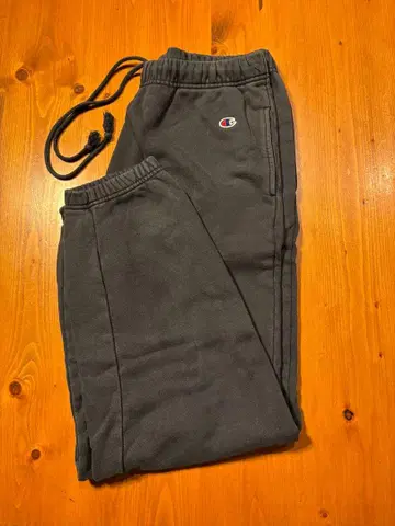 [ 새상품급 ] Champion 챔피온 스웨트 팬츠 다크 그레이 L