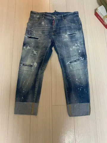 DSQUARED2 데미지 데님 팬츠 52/34