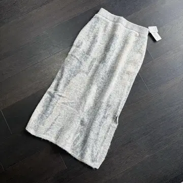 새상품 스콧 클럽 울&모헤어 혼방 안감 부착 롱 니트 스커트 야마다야