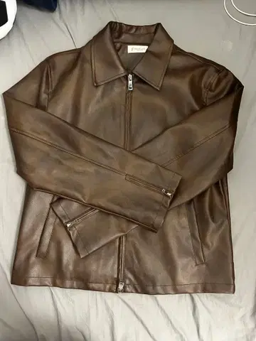 WHITE LINE 브라운 가죽 자켓