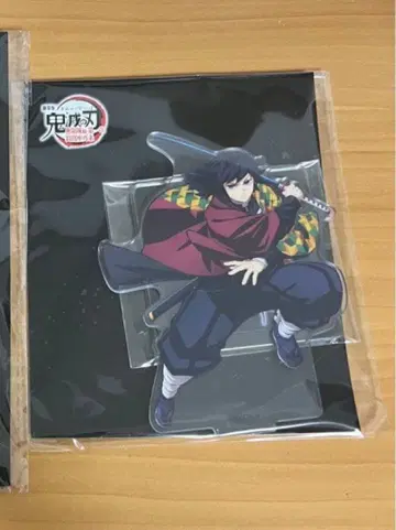 극장판 귀멸의 칼날 무한열차편 아크릴 스탠드 토미오카 기유